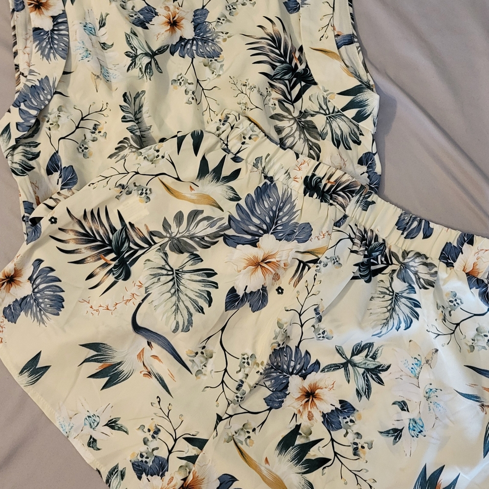 Floral Print Sleeveless Top and Shorts Set
